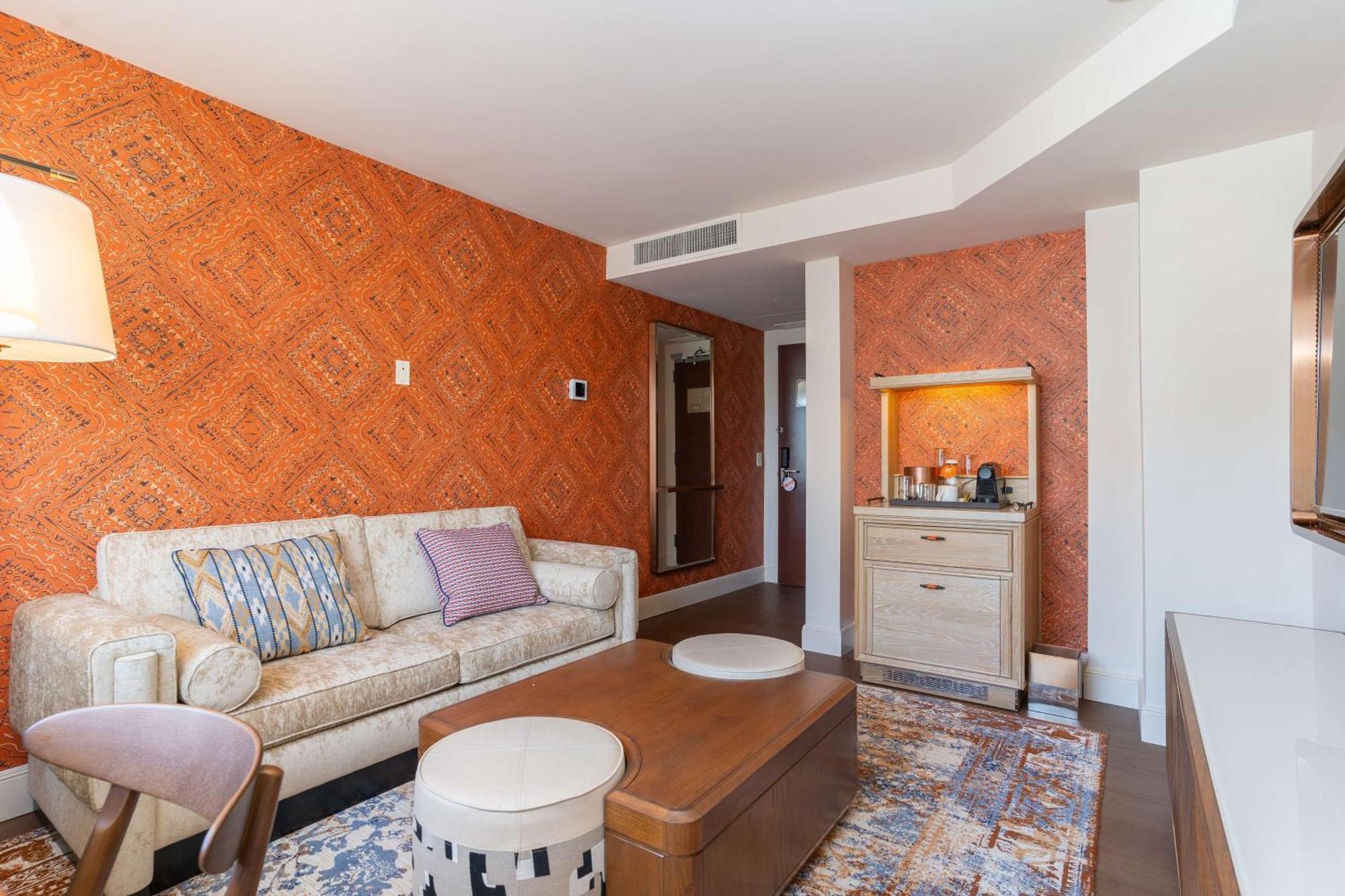 Canopy By Hilton Dc Embassy Row 4*